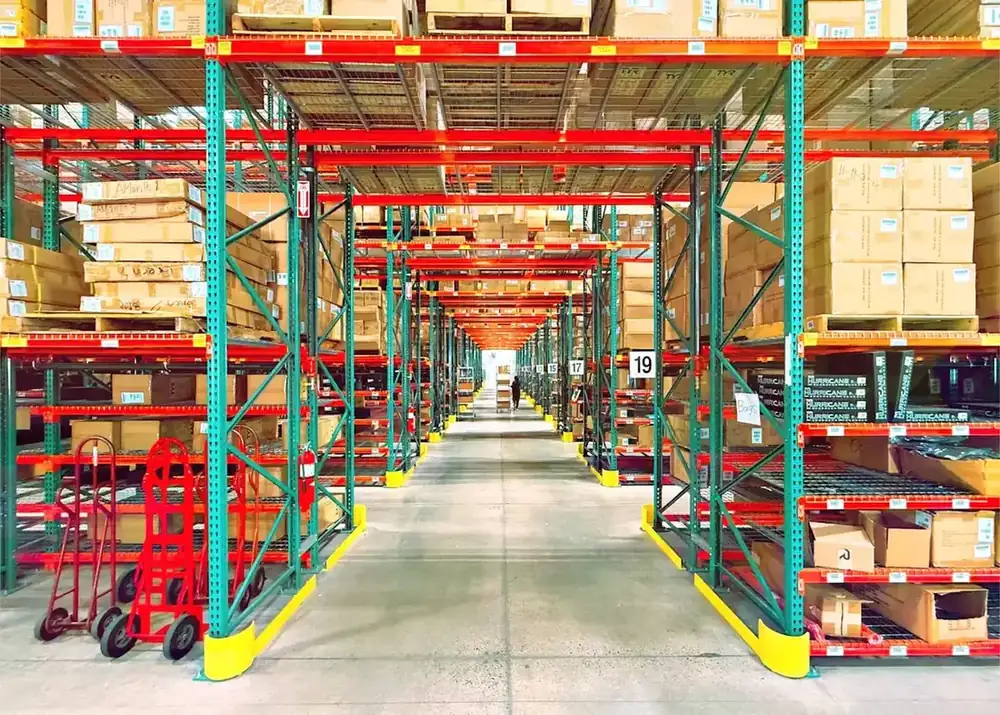 A logistics warehouse with pallet racking and stock in Dandenong South